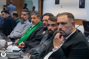 نشست تخصصی ادعیه&zwnj;خوانان و مداحان حرم مطهر رضوی