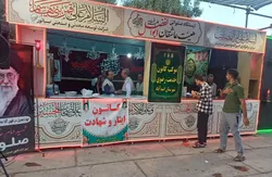 پذیرایی روزانه از ۲ هزار زائر در موکب رضوی اسدآباد