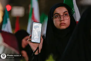 حضور تولیت آستان قدس رضوی در اجتماع مردم مشهد