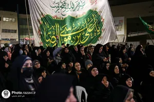گلباران حرم مطهر رضوی در شب میلاد جوادالائمه(علیه&zwnj;السلام)