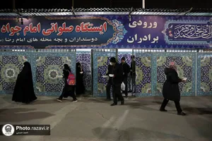 توزیع غذای نذری به مناسبت رحلت حضرت زینب(سلام الله علیها)