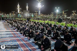 مراسم احیاء شب بیست و یکم ماه رمضان در حرم مطهر رضوی - 1