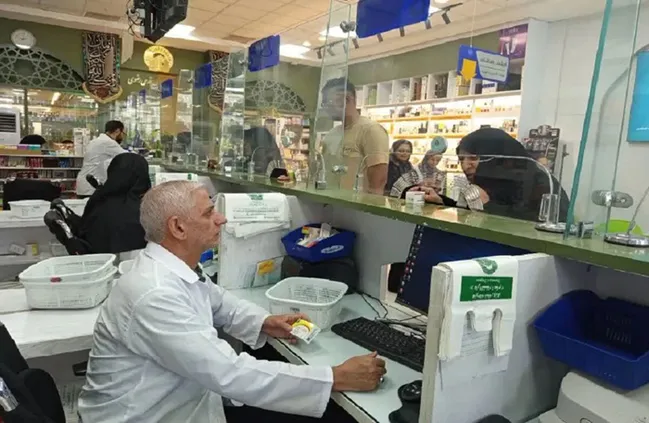 تیم پزشکی خادم‌یاران همدان به ۲۳۰۰ زائر در مشهد خدمت‌رسانی کرد