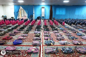 اهدای 1500 بسته تحصیلی به دانش آموزان احسان&zwnj;پذیر مشهدی