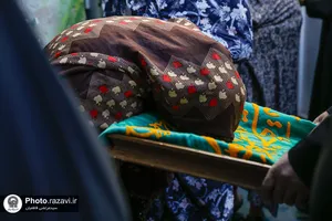 حضور خدام حرم مطهر رضوی در زندان مشهد