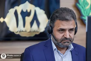 پاسخگویی تلفنی مدیر مرکز خادمیاری بنیاد کرامت رضوی به مخاطبان سامانه ۱۳۸