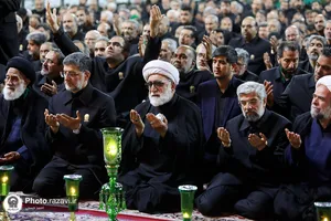 مراسم شام غریبان امام حسین(علیه&zwnj;السلام) در حرم مطهر رضوی
