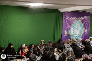 پذیرایی از مجاوران بارگاه منور رضوی در طرح دارالکرامه