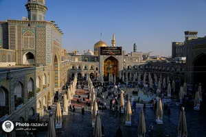 نصب کتیبه&zwnj;های شهادت امام حسن عسکری علیه&zwnj;السلام در حرم مطهر رضوی