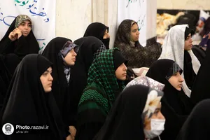 اعتکاف دختران نوجوان در حرم مطهر رضوی