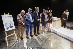 رونمایی کتاب خضرانه