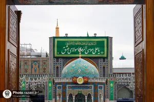 حال و هوای حرم مطهر رضوی در شب میلاد امام رضا علیه&zwnj;السلام -2