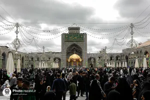 حال و هوای حرم مطهر رضوی در آستانه ولادت امام رضا علیه&zwnj;السلام