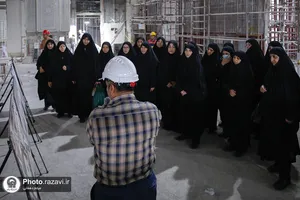  بازدید خواهران خدمه حرم مطهر رضوی از بخش&zwnj;های مختلف حرم امام رضا علیه&zwnj;السلام 