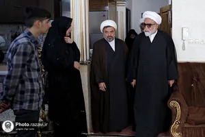 دیدار تولیت آستان قدس رضوی با خانواده شهید مسلم جاویدی مهر و جانباز حسن شکفته در قوچان