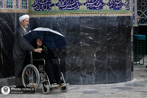 بارش باران بهاری در حرم مطهر رضوی