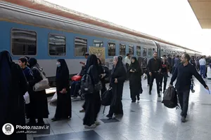 بدرقه زائران اربعین حسینی در راه&zwnj;آهن مشهد