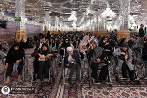 تشرف روشن&zwnj;دلان و توان&zwnj;یابان استان&zwnj;های مرکزی و زنجان به حرم مطهر رضوی