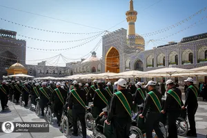 تشرف کاروان زیارتی معین الضعفا به حرم مطهر رضوی