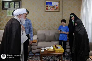 دیدار تولیت آستان قدس رضوی با خانواده شهدا