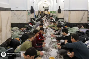اعتکاف نوجوانان در حرم مطهر رضوی