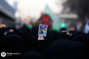 تشییع پیکر شهیده فاطمه دهقانی در مشهد