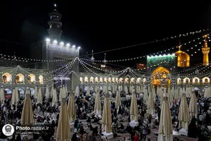 حال و هوای حرم مطهر رضوی در روز ولادت پیامبر اکرم (ص) و امام جعفر صادق علیه&zwnj;السلام