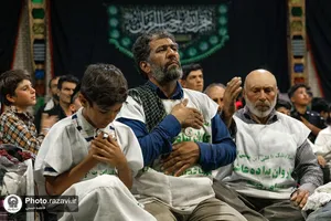 موکب کفشداران حرم مطهر رضوی در شهر ملک آباد