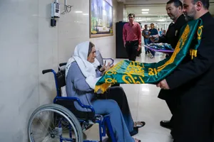 عیادت از مجروحان حادثه بندر شهیدرجایی در فارس/ گزارش تصویری