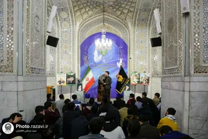 تشرف 300 دانشجوی غیر ایرانی به حرم مطهر رضوی