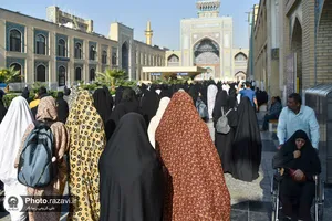 تشرف بانوان ورزشکار باشگاه سپاهان اصفهان به حرم مطهر رضوی