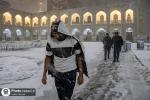 بارش برف پاییزی در حرم مطهر رضوی