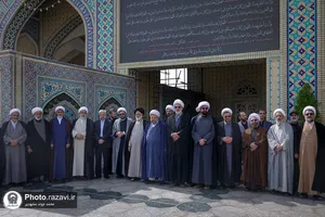 تشییع پیکر حجت&zwnj;الاسلام والمسلمین حسین صادقی در حرم مطهر رضوی