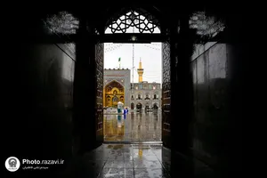 بارش باران در حرم مطهر رضوی