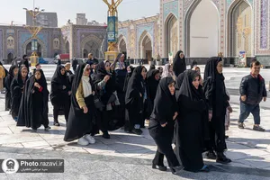 تشرف گروه 205 نفره کوتاه قامتان سراسر کشور به بارگاه منور رضوی