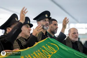 بدرقه کاروان خدام حرم مطهر رضوی در فرودگاه امام خمینی (ره) تهران