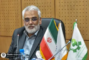 تفاهم&zwnj;نامه همکاری&zwnj;های مشترک میان شرکت داروسازی ثامن و دانشگاه آزاد اسلامی