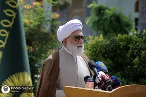 حضور تولیت آستان قدس رضوی در پای صندوق رای انتخابات ریاست جمهوری