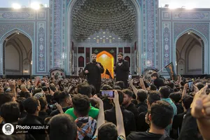 آیین چهارپایه خوانی روز شهادت امام رضا علیه&zwnj;السلام در حرم مطهر رضوی