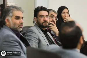 تشرف رئیس مجلس علما و امام جمعه لکنو هندوستان به حرم مطهر رضوی