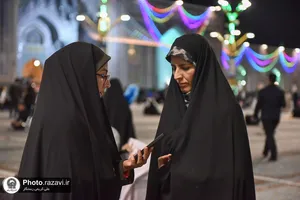 خدمت افکار سنجی در حرم مطهر رضوی