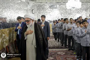 دیدار دانش&zwnj;آموزان مدارس امام رضا علیه&zwnj;السلام با تولیت آستان قدس رضوی
