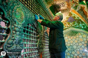 پروژه مرمت و بازسازی پنجره رواق حضرت معصومه(س)