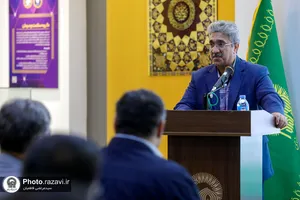 اهدای مدال قهرمانی علی کوثری به موزه آستان قدس رضوی