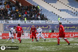 دیدار تیم منتخب فوتبال خراسان و تیم ملی ۱۹۹۸