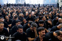 خادمان رضا (ع) از تبریز به حرم رسیدند