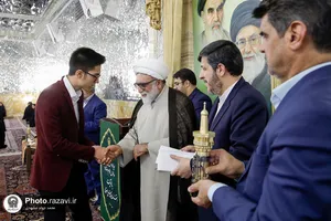 دیدار دانش&zwnj;آموزان مدارس امام رضا علیه&zwnj;السلام با تولیت آستان قدس رضوی