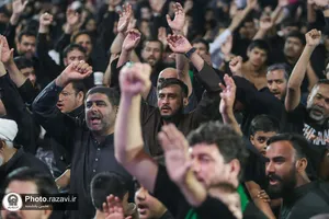 عزاداری زائران اردوزبان در حسینیه حرم مطهر رضوی