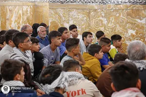 تشرف دانش&zwnj;آموزان زیارت اولی استان خوزستان به حرم مطهر رضوی
