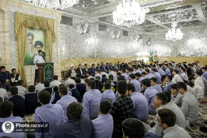 دیدار دانش&zwnj;آموزان مدارس امام رضا علیه&zwnj;السلام با تولیت آستان قدس رضوی